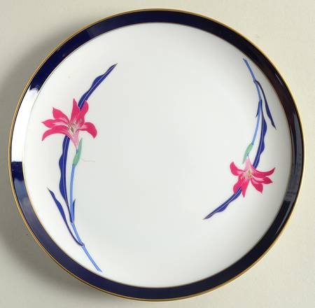Lily Salad Plate by Koransha