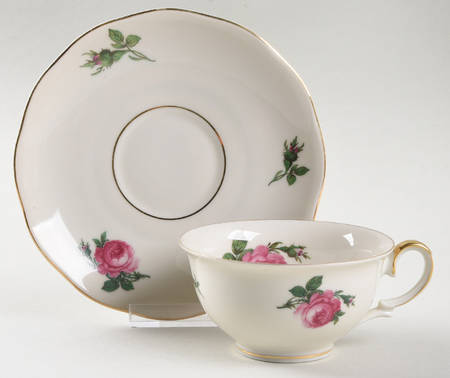 Footed Cup & Saucer Set