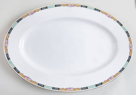 27044-4576 15" Oval Serving Platter