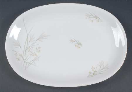 606 (White, Gold Trim) 14" Oval Serving Platter