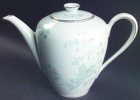 629 (White Background) Coffee Pot & Lid