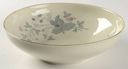 629 (Cream Background) 9" Round Vegetable Bowl