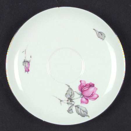 675 (Platinum Trim) Saucer