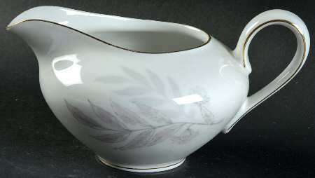 698 Creamer