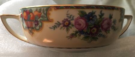 Beverly Flat Cream Soup Bowl