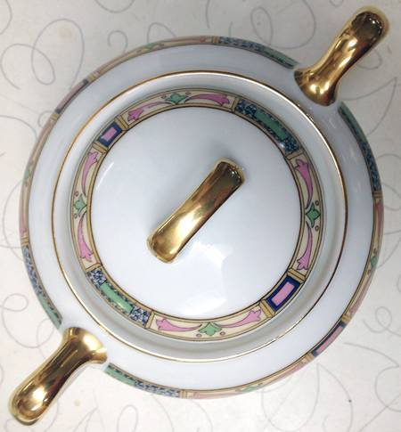 4661 Sugar Bowl & Lid