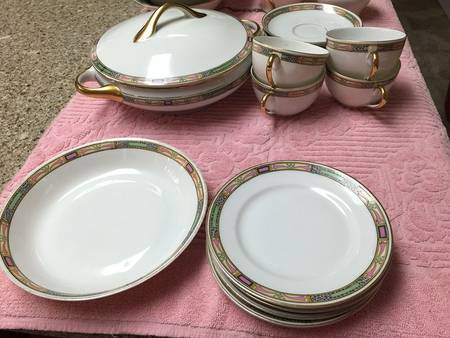 4661 Flat Cup & Saucer Set