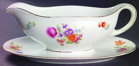 KPM2 Gravy Boat with Attached Underplate by KPM