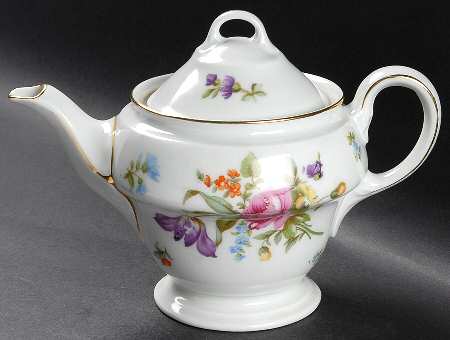 KPM2 Teapot & Lid by KPM