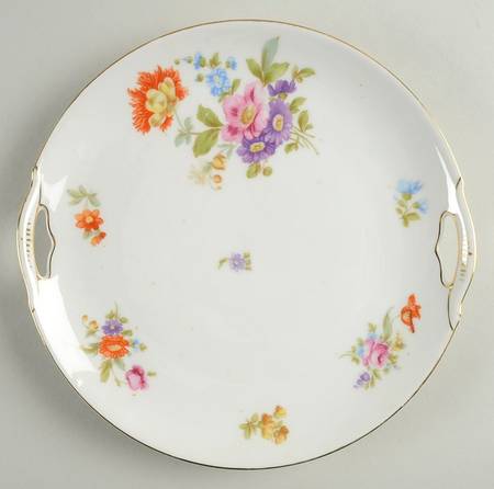KPM2 Handled Cake Plate