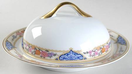 KPM7 Round Covered Butter