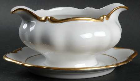 Charmain Gravy Boat with Attached Underplate