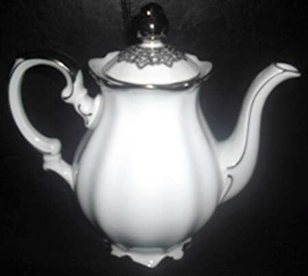Countess Coffee Pot & Lid