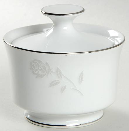 Elizabeth Sugar Bowl & Lid