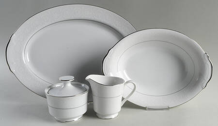 Petite Fleurs 5 Piece Hostess Set