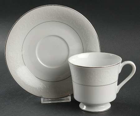 Petite Fleurs Footed Cup & Saucer Set
