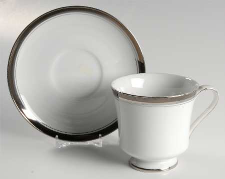 Victoria Footed Cup & Saucer Set