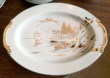 KUT11 14" Oval Serving Platter