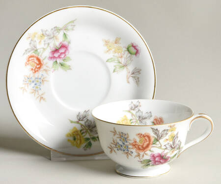 Carmel Footed Cup & Saucer Set