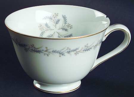 Claridge Oversized Cup