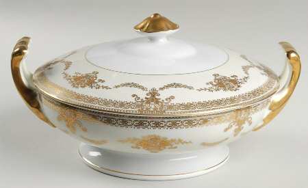 Duchesse Round Covered Vegetable