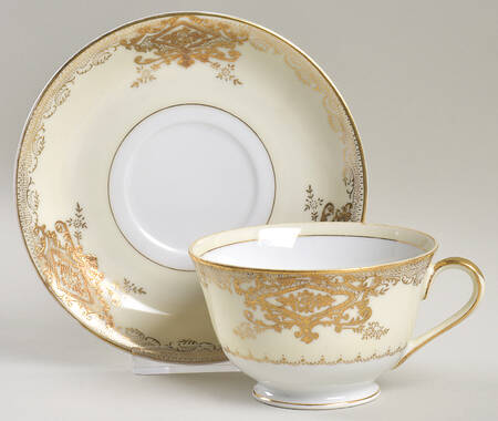 Goldana Footed Cup & Saucer Set