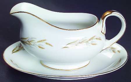 Gold Wheat Gravy Boat & Underplate/Relish
