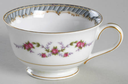 Hampton Footed Cup