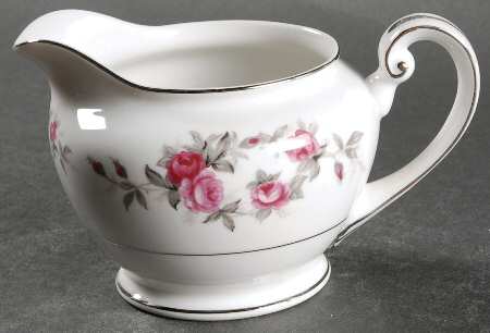 Rose Garland Creamer