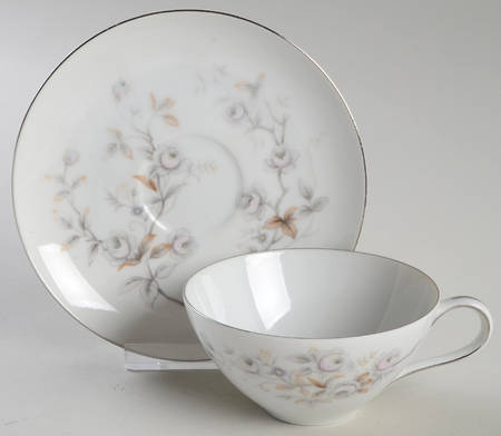 Tosca Flat Cup & Saucer Set