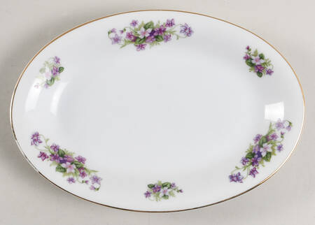 Violet Relish/Gravy Underplate