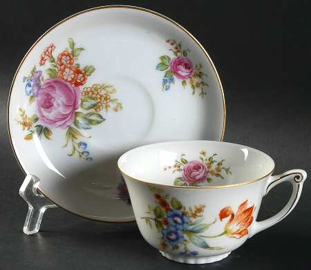 Nightingale Flat Cup & Saucer Set