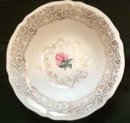KNO317 8" Round Vegetable Bowl