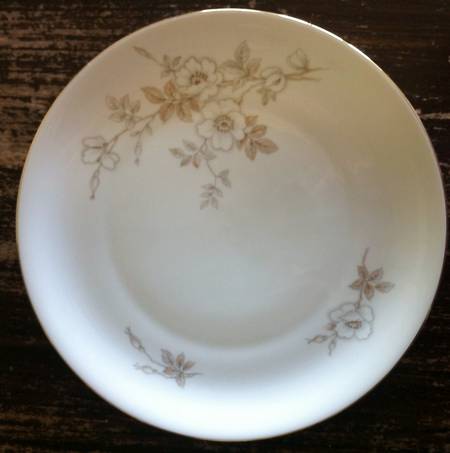 742 Dinner Plate