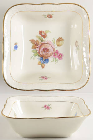 Rosenborg 8" Square Vegetable Bowl