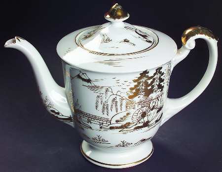 KUT54 Teapot & Lid