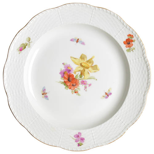 KPM74 Dinner Plate