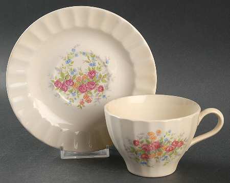 KNO372 Flat Cup & Saucer Set