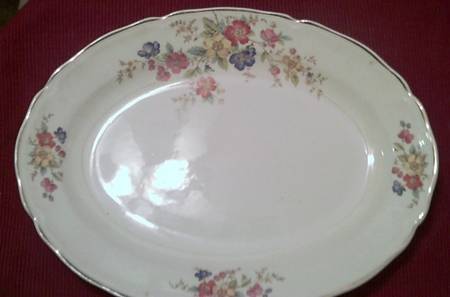 KNO374 13" Oval Serving Platter