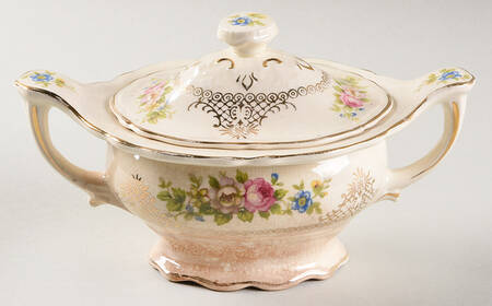 KNO444 Sugar Bowl & Lid