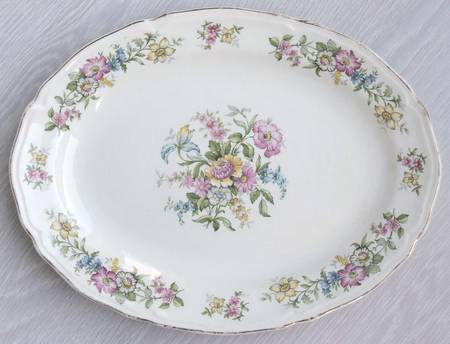 Isabella 11" Oval Serving Platter
