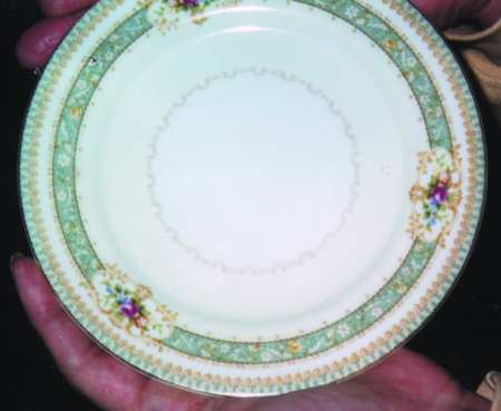 KON76 Bread & Butter Plate
