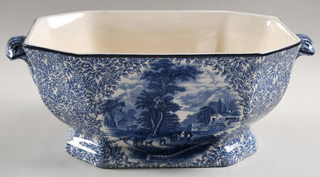 Ye Olde Rectangular Tureen No Lid