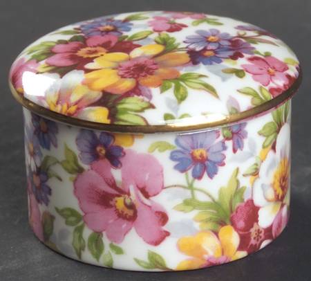 Dubarry (Granville, New, Globe Backstamp) Round Deep Pill Box with Lid
