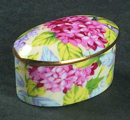 Hydrangea (New, Granville, Cream Background) Oval Pill Box with Lid