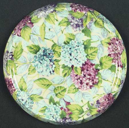 Hydrangea (New, Granville, Cream Background) Diamond Round Tea Tile