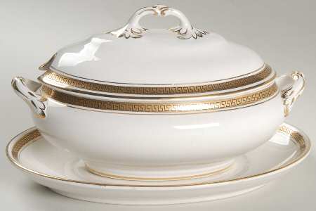 KEE3 Sauce Boat & Lid with Underplate