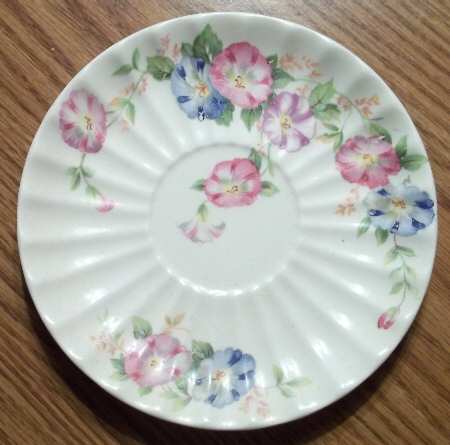 KNO526 Saucer