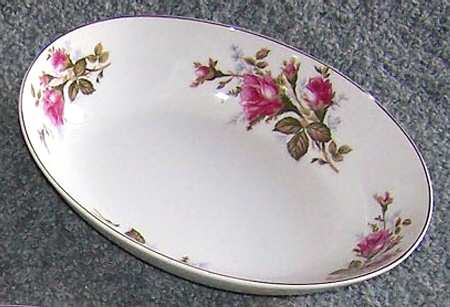 5788 9" Oval Vegetable Bowl