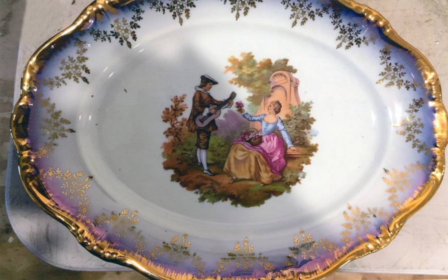 KU2 14" Oval Serving Platter